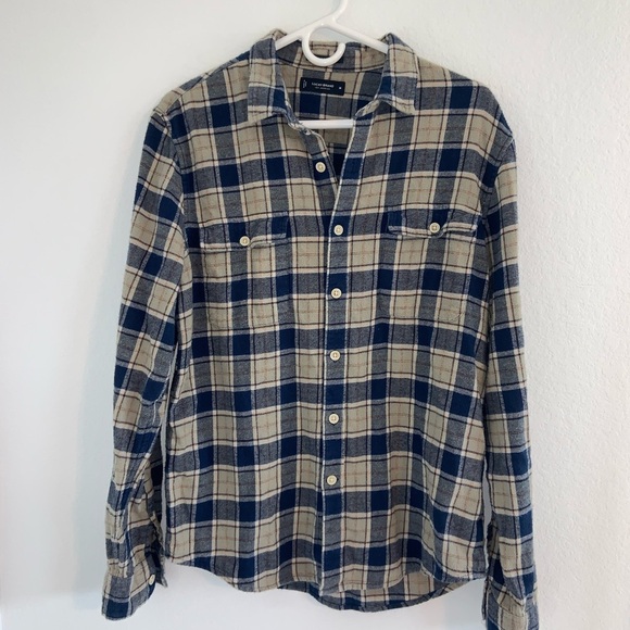 Lucky Brand Plaid Flannel Button Down - Picture 3 of 11